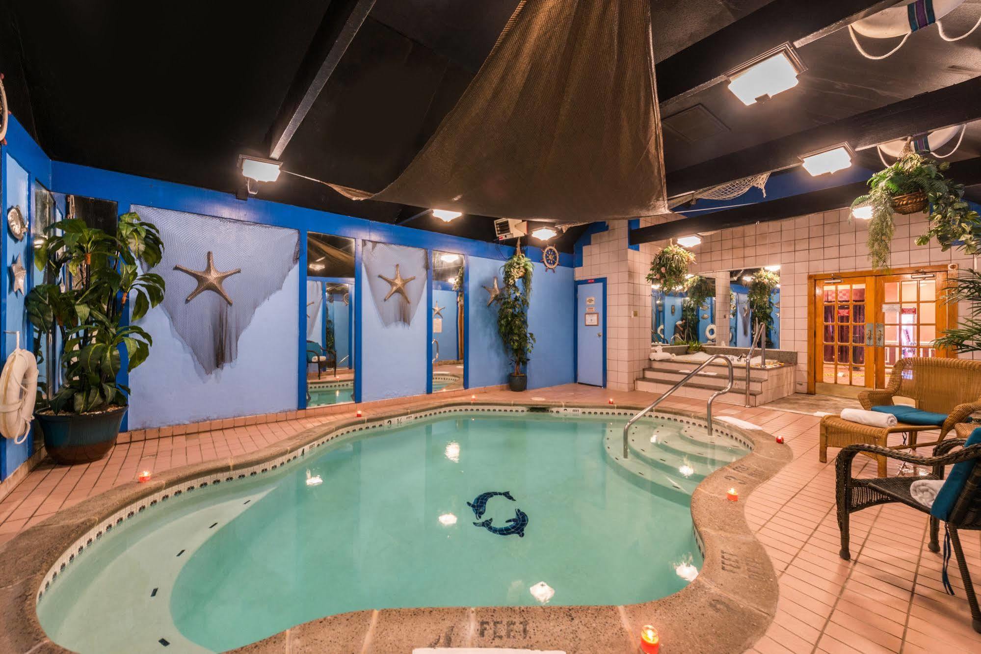Inn Of The Dove Romantic Luxury & Business Suites 本赛霖姆 外观 照片